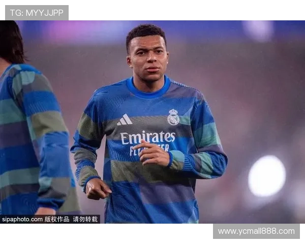 姆巴佩报名驾校冲刺驾照本赛季